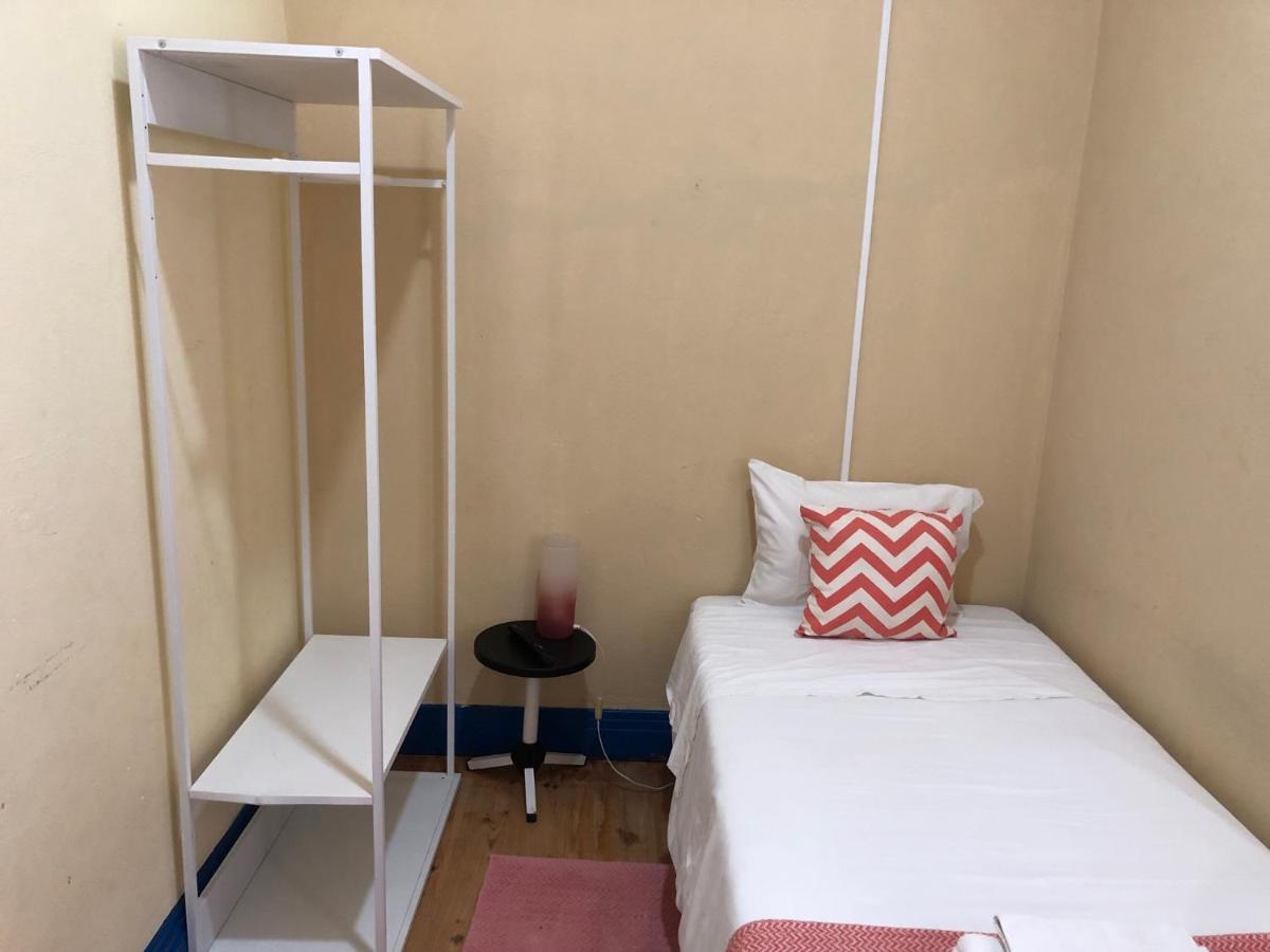 Aveiro Train Guesthouse Luaran gambar